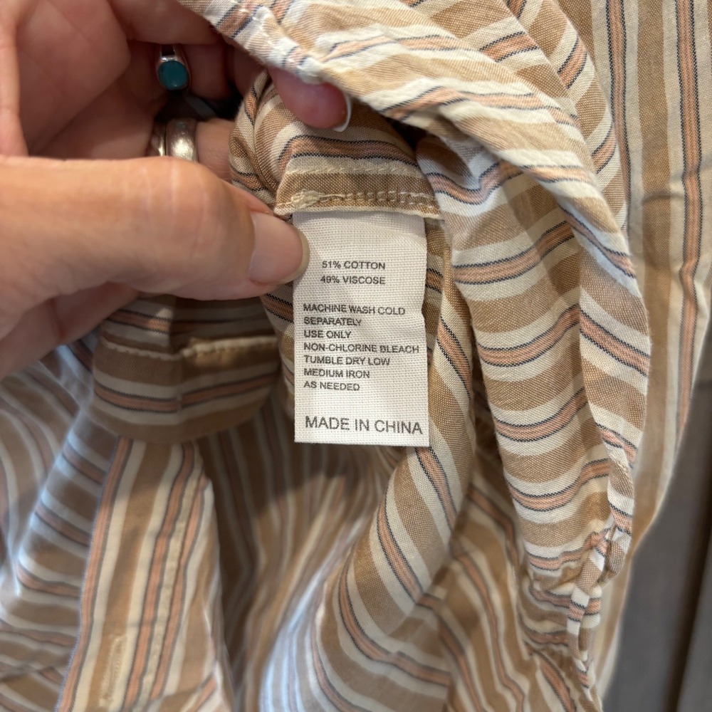 Trovata Birds of Paradis Top Tan Striped Ruffle Collar Button Down Shirt Small - Picture 5 of 7